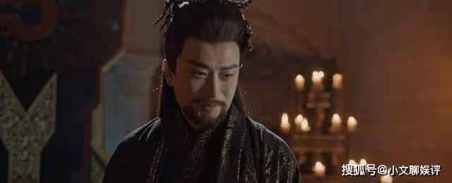 《蒼蘭訣》青蒼什麼時候喜歡小蘭花的？青蒼真身是什麼？為什麼弒父？