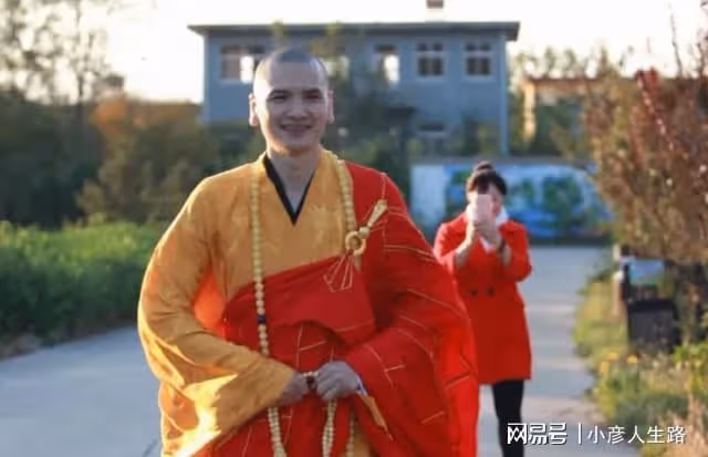 「最帥和尚」釋明心：放棄鐵飯碗出家，被富婆追求，母親卻嫌丟人