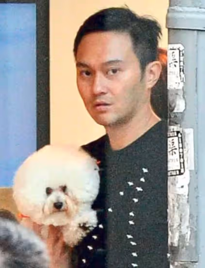 狗仔剋星張智霖,向狗仔借錢,蹭免費班車,遇上他只能自認倒霉!