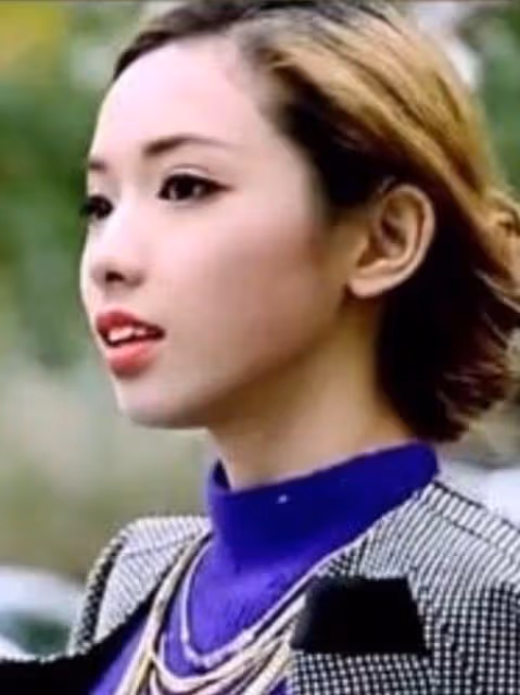 出道多年長相瘋狂變化,從醜小鴨變成白天鵝,她才是整容如換臉!