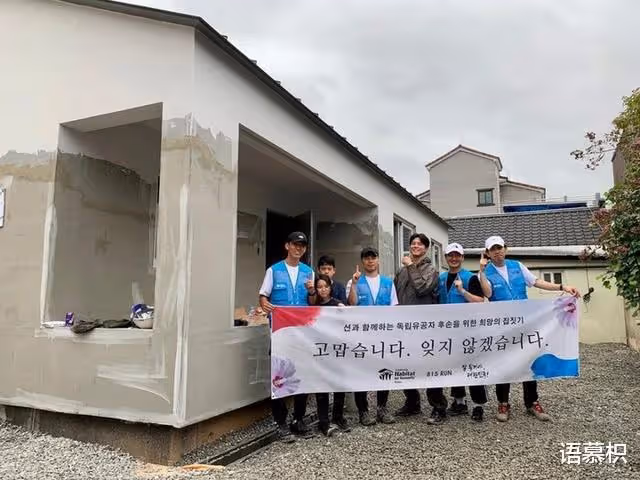 白天搬磚做公益,晚上化身鋼琴王子,朴寶劍顏值近況再次引熱議