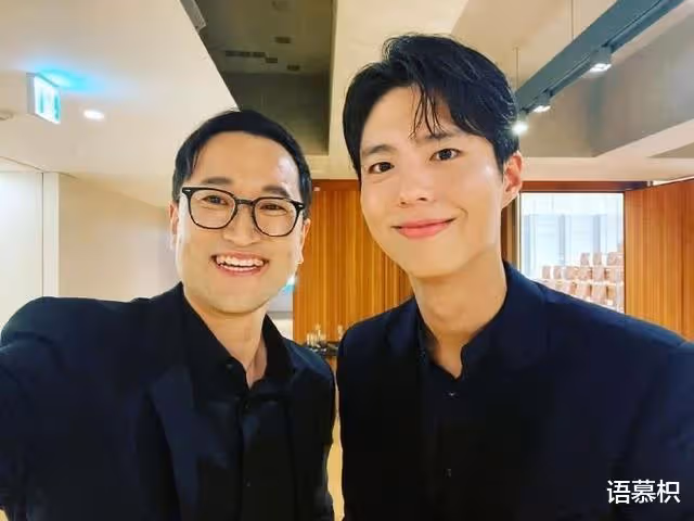 白天搬磚做公益,晚上化身鋼琴王子,朴寶劍顏值近況再次引熱議