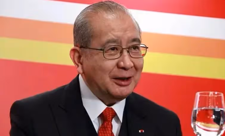 香港真正的四大家族,李嘉誠都沒資格入選,霍英東包玉剛則上榜