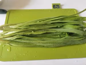 【快手菜】煎蛋油麥菜湯