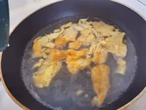 【快手菜】煎蛋油麥菜湯