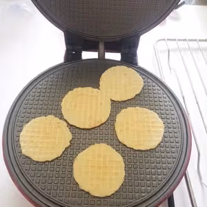 #麥子廚房小紅鍋#寶寶版鮮香的蝦片