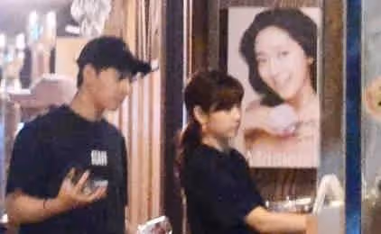 朴信惠官宣結婚，「帶球」辦婚禮懷孕未足3個月，男方比女方小1歲