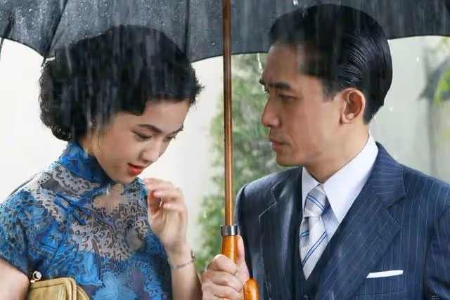 15年前她一脫成名,卻慘遭封殺、男友取消婚禮!如今還能翻身嗎?