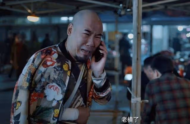 張浩又一部網大上線，一人分飾兩角演技在線，搭檔「大嫂」徐冬冬