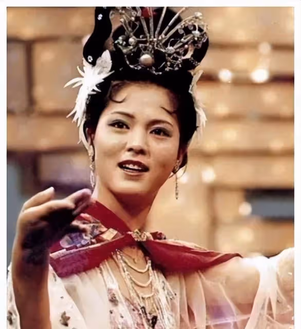 元妹讓陳曉旭陪她出去走走，這一走，成了她永遠的痛
