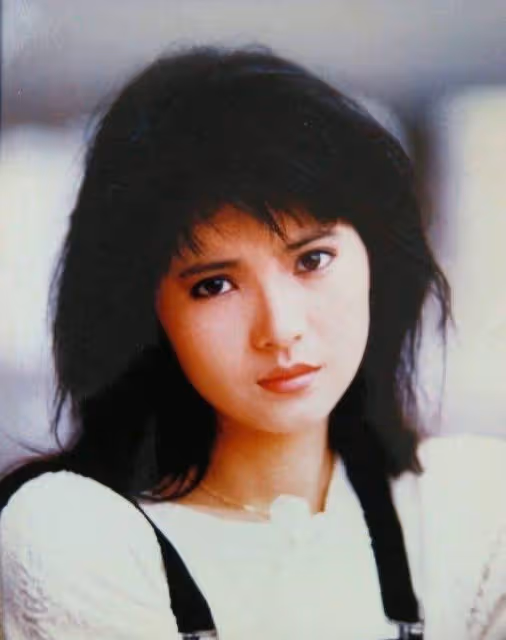 演員羅慧娟：周星馳一生的遺憾，嫁大16歲二婚富商，45歲患癌去世