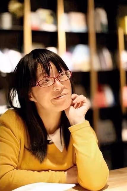 楊姠策放飛自我，請來美女為神農架代言，網友：不如於修華