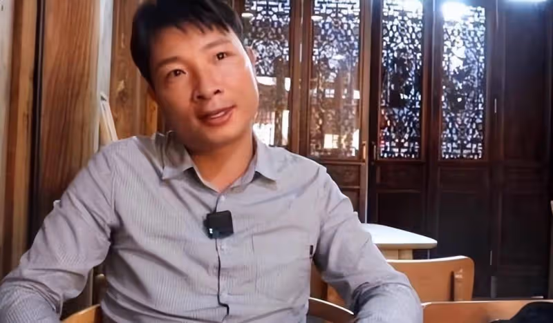 楊姠策放飛自我，請來美女為神農架代言，網友：不如於修華