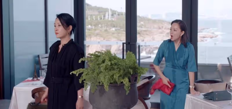 她們的名字:秦海璐的下巴,白冰的眼袋,這劇磨皮後太真實了