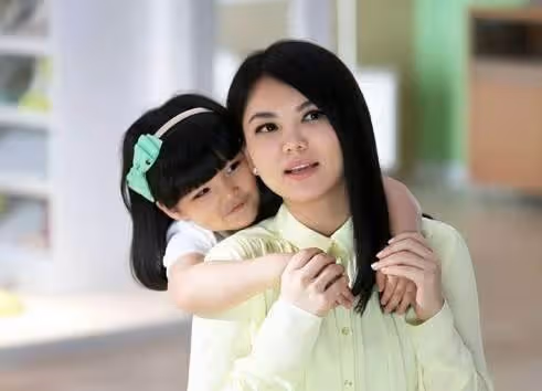 明星富養哪家強?大S女兒「名媛坐」不如林心如女兒一碗土豪湯