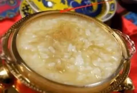 明星富養哪家強？大S女兒「名媛坐」不如林心如女兒一碗土豪湯