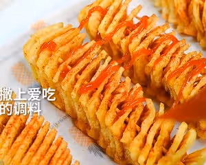 夜市很火的旋風薯塔