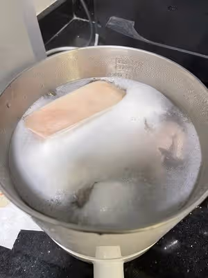 最簡單的方法把一塊肉吃了