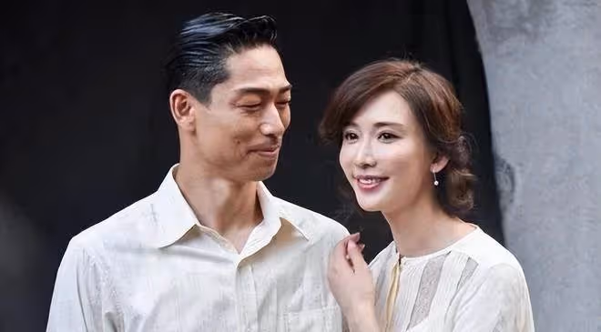 林志玲生娃後首次走秀，與木村拓哉同台氣場超強，根本不像48歲，網：女神姐姐果然不會老