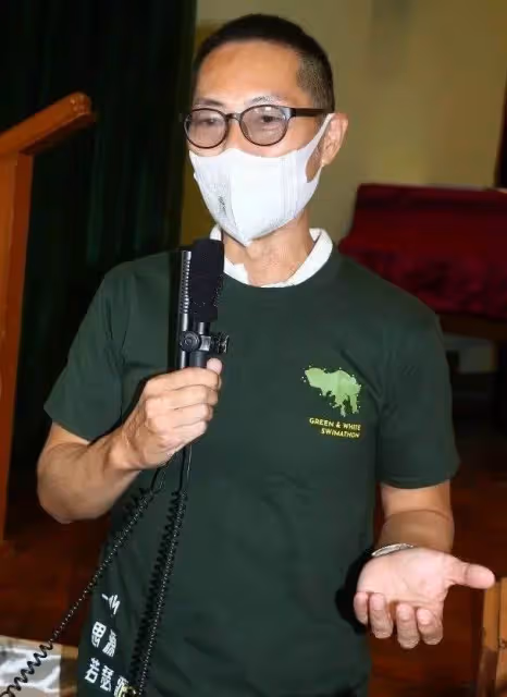 「岑日孝」鄧浩光為了家庭，他義無反顧地放棄演藝事業，退圈16年再現身，網友：期待復出