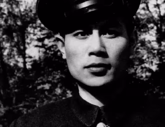 張澤群與田華張勇手等老藝術家聚會,劉曉慶羨慕不已,稱怎麼沒我