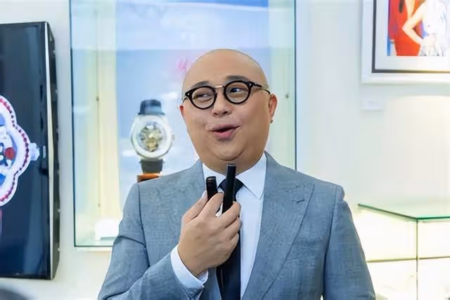 厲害!TVB知名主持直播帶貨1小時賺5百萬,多領域發展吸金力超強