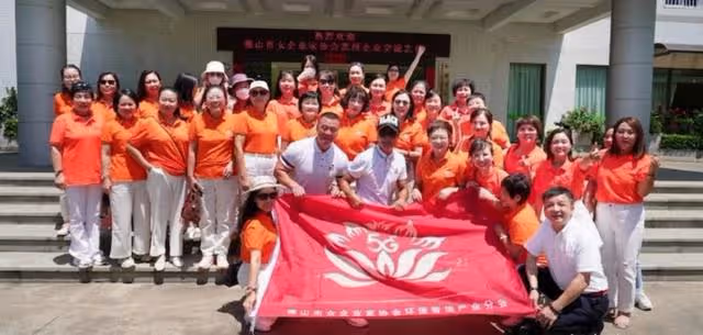 大受歡迎!知名港星圈外生意發展有聲有色,獲大批企業家到場參觀