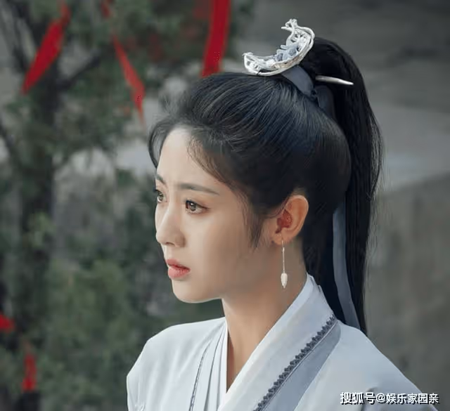 《覆流年》邢菲是原聲嗎？邢菲官配是誰？最後和誰在一起了