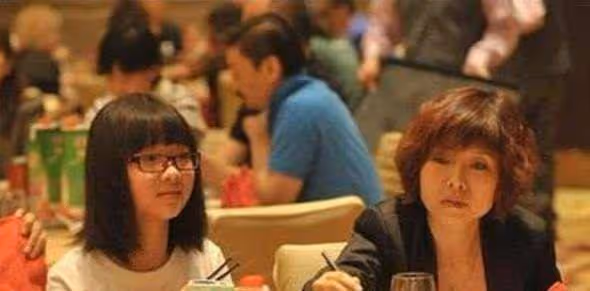 二婚嫁給刀郎,生下女兒40天後半夜逃跑,刀郎寫下了這首歌!