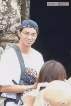 是和好了嗎?和渡邊謙作為父女同框,給混亂的日本生活畫上句號