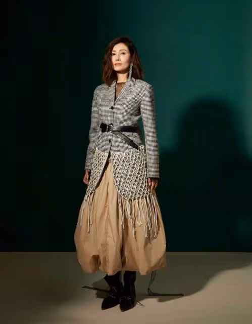 李嘉欣亮相變性感,增重7公斤上圍暴漲,腰快有鄭秀文2倍,網友:胖了反而更美了