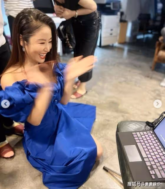 林心如發文感謝所有人，入圍視後激動拍手，淚水在眼眶裡打轉