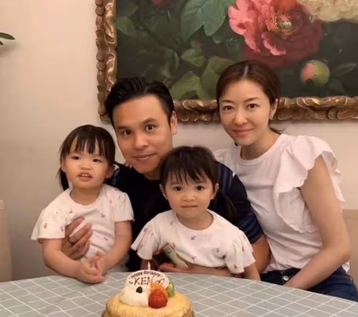熊黛林丈夫曬娃語氣寵溺,萌娃圓腦袋乖巧,顏值被指不如方媛女兒