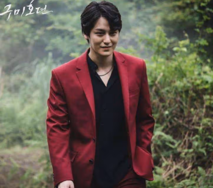 熱播韓劇《九尾狐傳》看了嗎?劇情有硬傷,靠李東旭顏值撐場