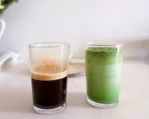 冰抹茶拿鐵咖啡