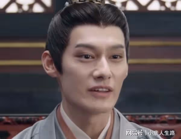 參演《陳情令》走紅,如今客串《月升滄海》,汪卓成真的很圈粉