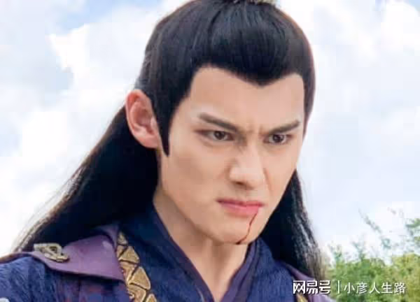 參演《陳情令》走紅,如今客串《月升滄海》,汪卓成真的很圈粉