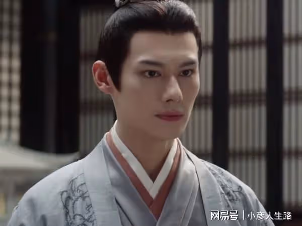 參演《陳情令》走紅,如今客串《月升滄海》,汪卓成真的很圈粉