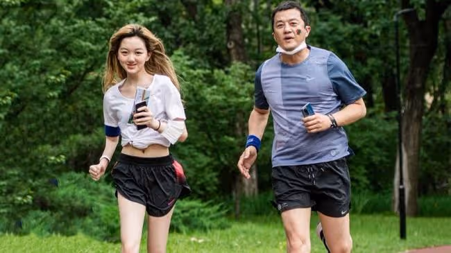 李亞鵬首次回應欠債數億 神神叨叨狀態引人擔憂