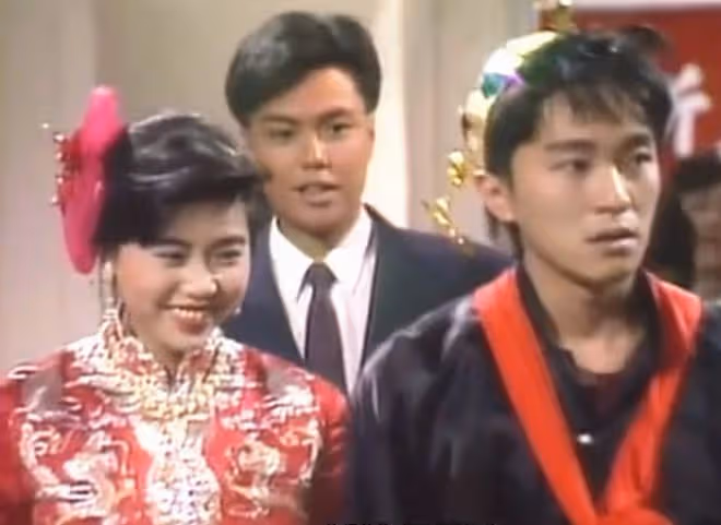 梅小惠拎萬元包現身！轉行做生意賺到盆滿缽滿，56歲仍未婚無兒女