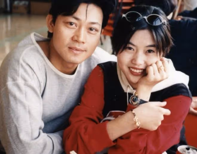 梅小惠拎萬元包現身!轉行做生意賺到盆滿缽滿,56歲仍未婚無兒女