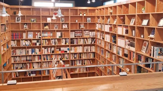 推薦一些韓國大學校園周邊適合學習的咖啡廳!
