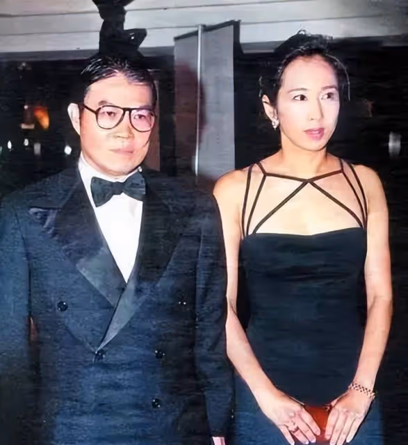 離開霍家多年，她依舊是女主，兒媳是奧運冠軍，朱玲玲是她人生的牛
