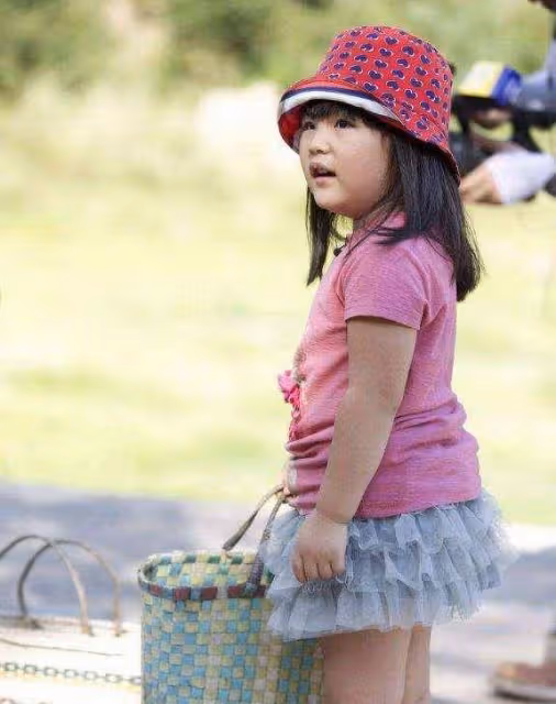 李湘的商業頭腦傳給了女兒?星二代真的比藍色好嗎?