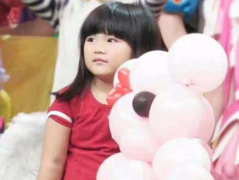 李湘的商業頭腦傳給了女兒?星二代真的比藍色好嗎?