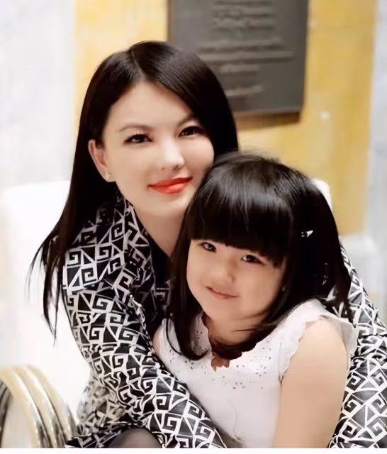 李湘的商業頭腦傳給了女兒?星二代真的比藍色好嗎?