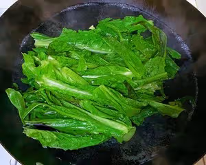 變廢為寶～涼拌萵筍葉