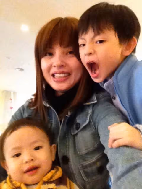 何如芸離婚成功了，為擺脫豪門卡關3年半感動宣布：我自由了，恩人淚曝為：下半生做好準備了