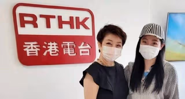 靠自己圓歌手夢!知名港星女兒自資出歌,用打工的錢開拓音樂事業