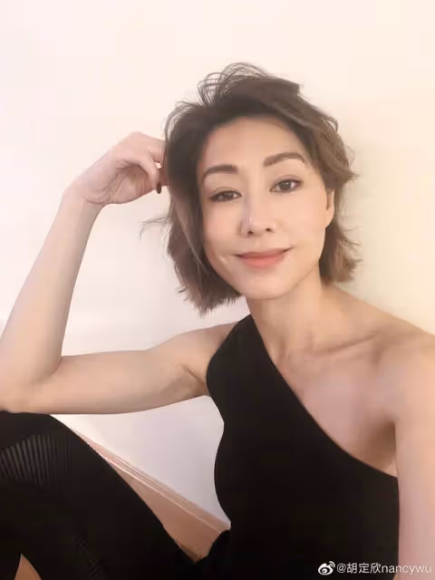 TVB視後迎41歲生日！「胡說八道」姐妹團合體慶祝，唯一人缺席